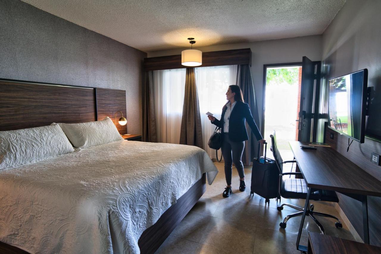 Hotel Hacienda Nuevo Casas Grandes Luaran gambar
