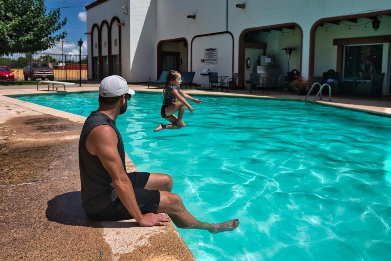 Hotel Hacienda Nuevo Casas Grandes Luaran gambar