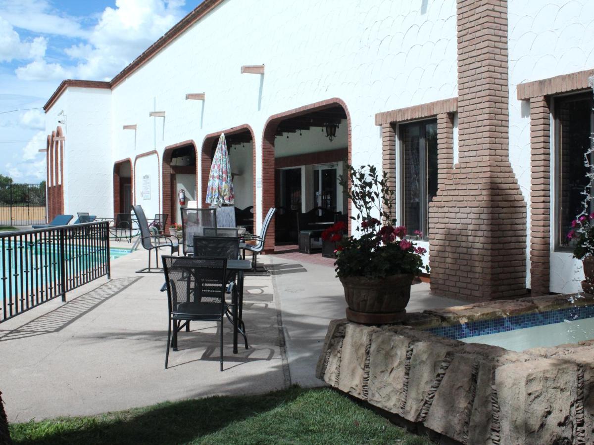 Hotel Hacienda Nuevo Casas Grandes Luaran gambar